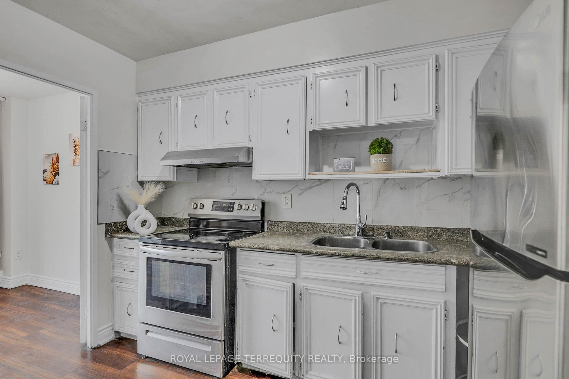 Photo 21 of Unit 224, 10 Eddystone Avenue, North York, Glenfield-Jane Heights — HOMEH