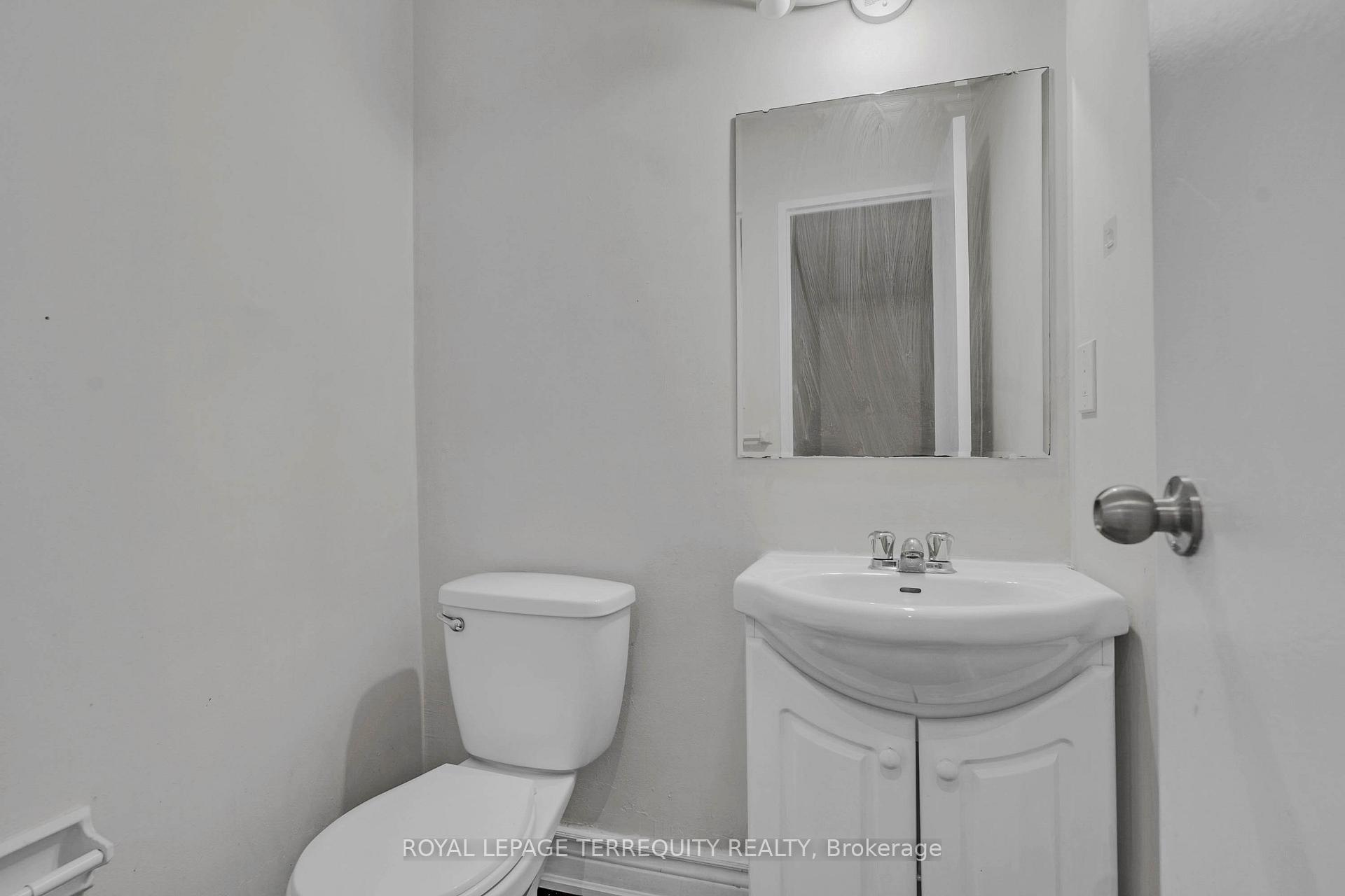 Photo 12 of Unit 224, 10 Eddystone Avenue, North York, Glenfield-Jane Heights — HOMEH
