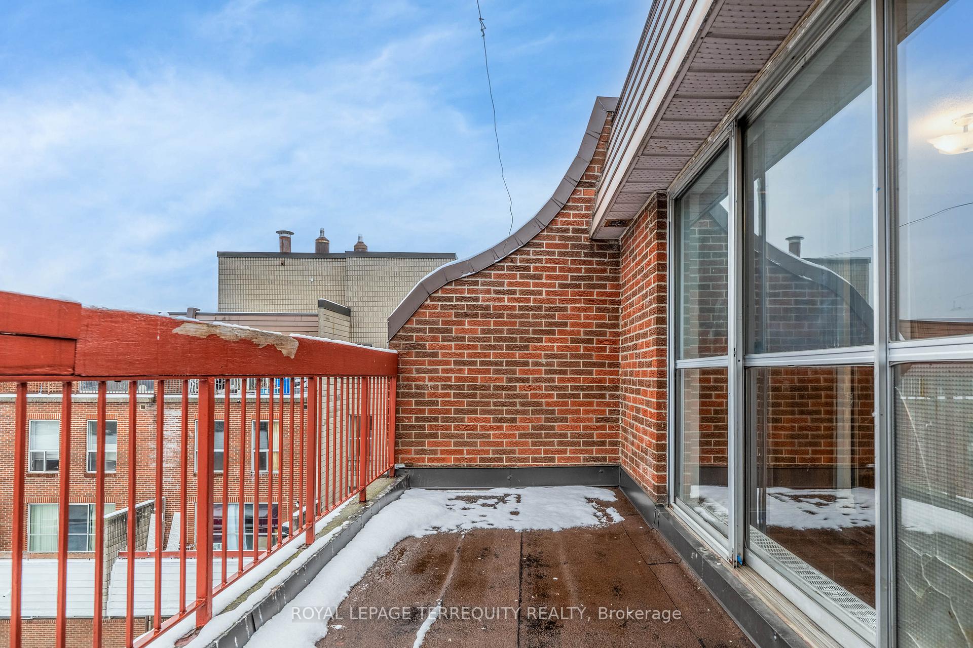 Photo 17 of Unit 224, 10 Eddystone Avenue, North York, Glenfield-Jane Heights — HOMEH