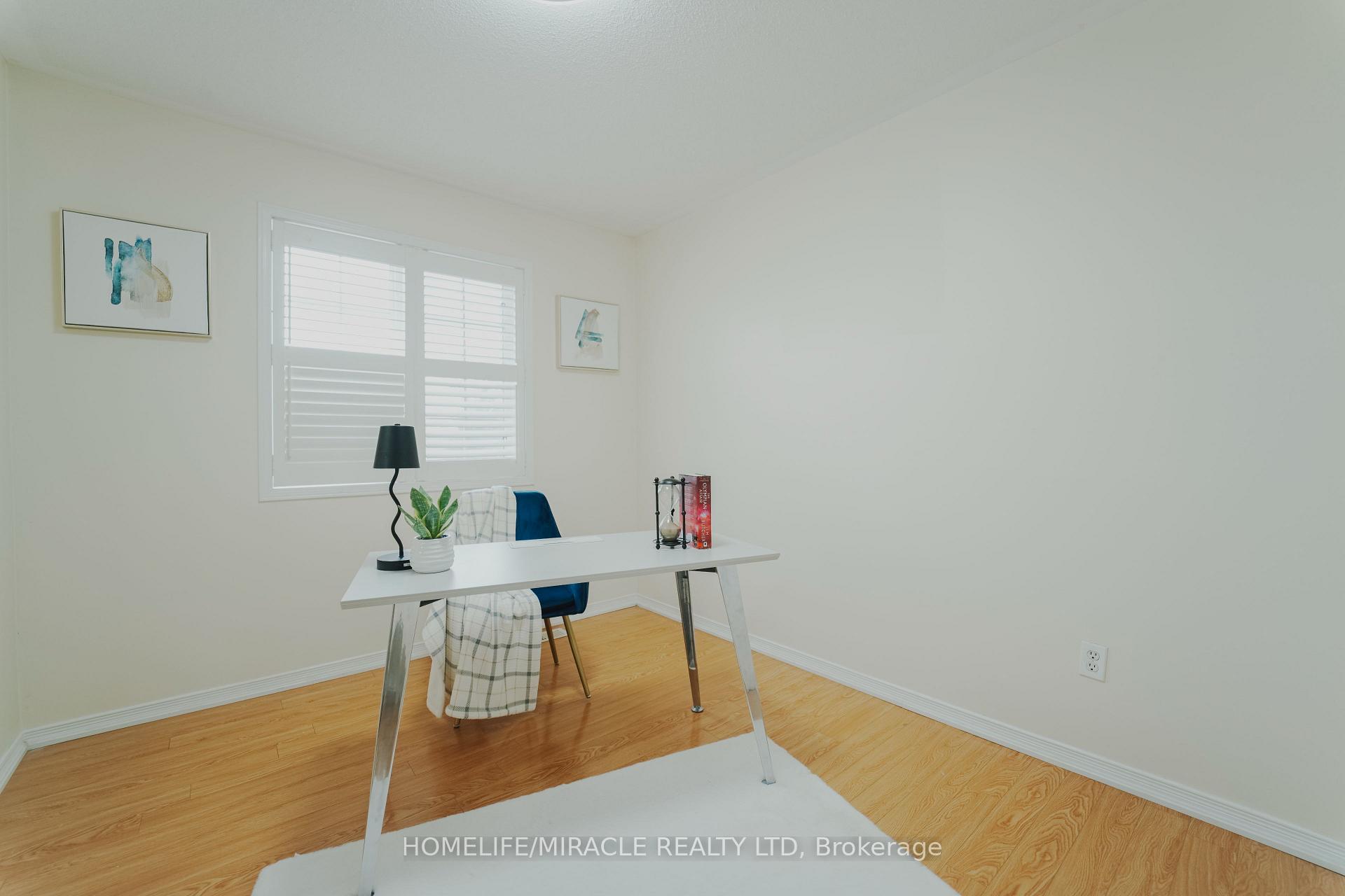 Photo 24 of 169 Crystal Glen Crescent, Brampton, Credit Valley — HOMEH