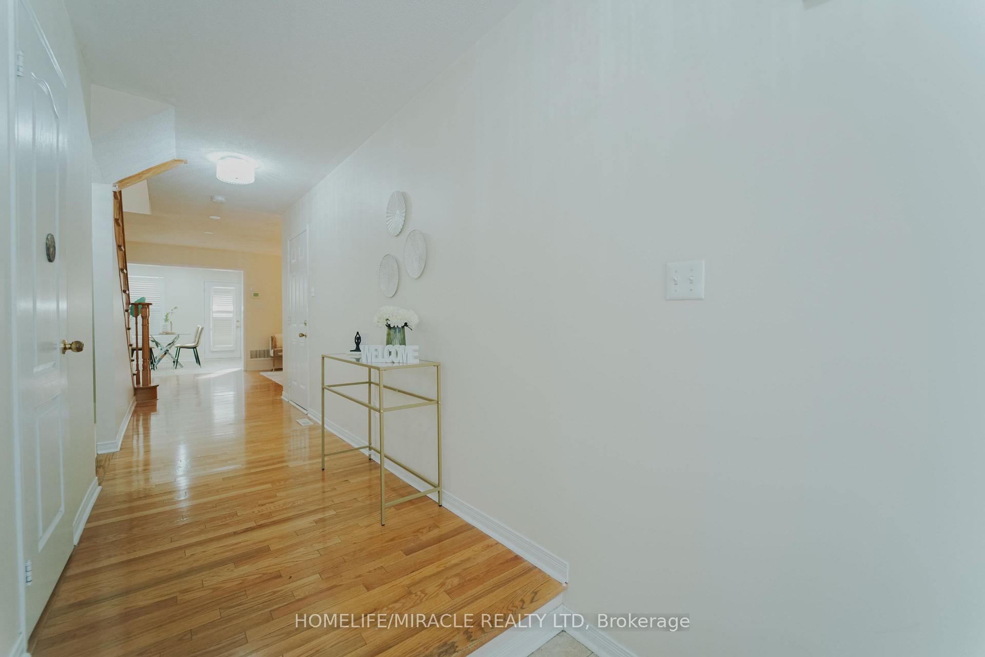 Photo 29 of 169 Crystal Glen Crescent, Brampton, Credit Valley — HOMEH