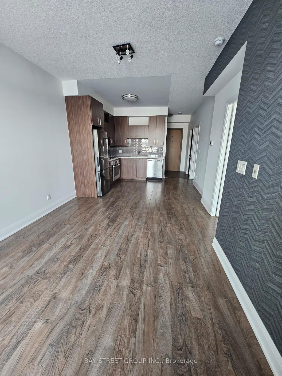 Photo 1 of Unit 315, 28 uptown Drive, Markham, Unionville — HOMEH