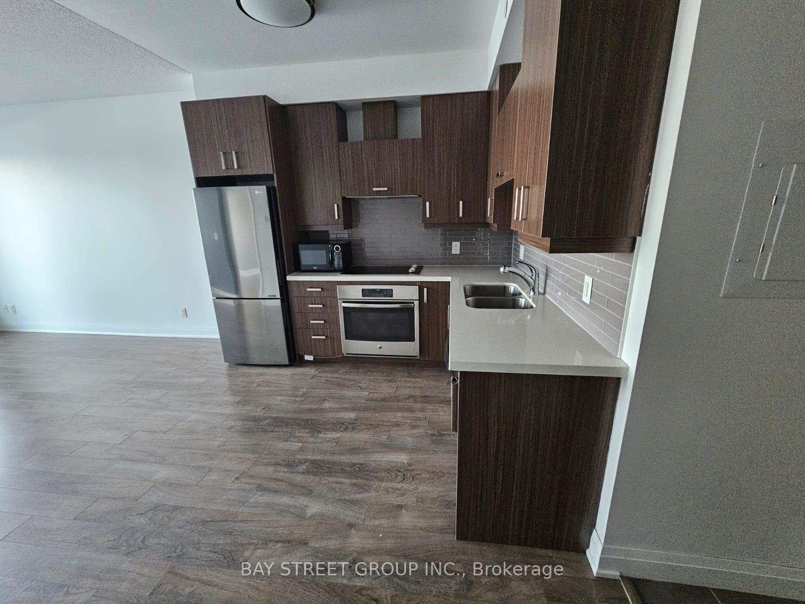 Photo 12 of Unit 315, 28 uptown Drive, Markham, Unionville — HOMEH