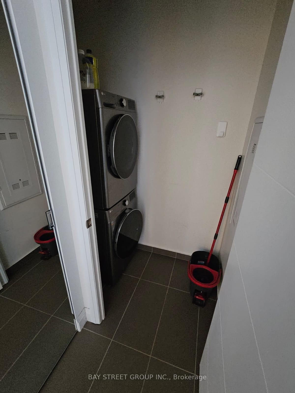 Photo 8 of Unit 315, 28 uptown Drive, Markham, Unionville — HOMEH