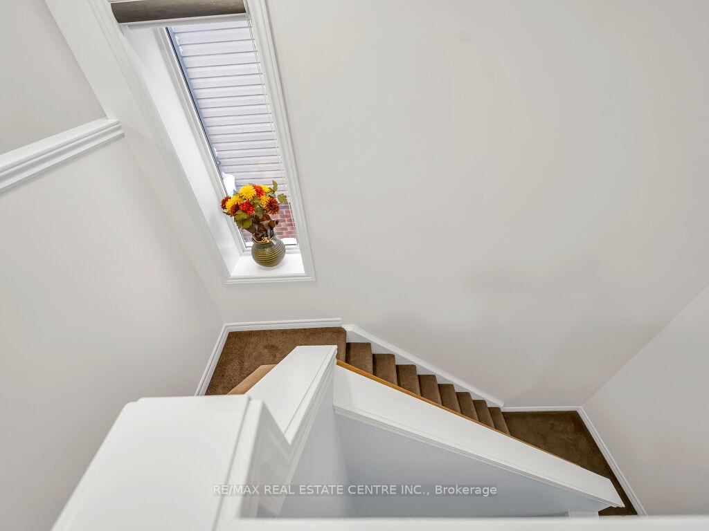 Photo 34 of 169 Summit Ridge Drive, Guelph, Grange Road — HOMEH