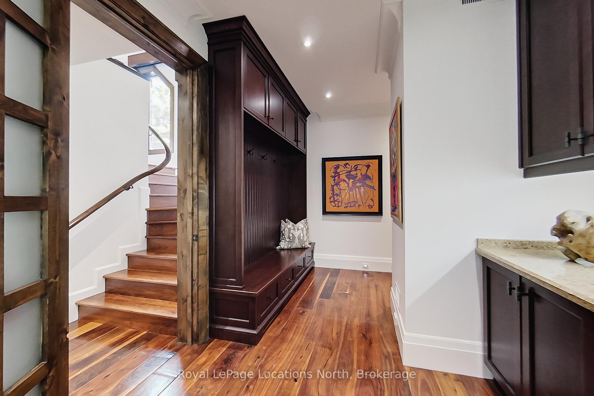 Photo 23 of 115 Ellis Drive, Barrie, 400 East — HOMEH