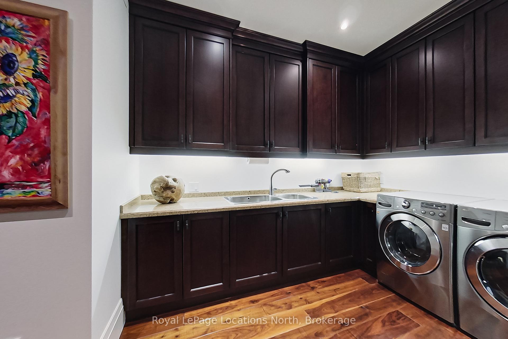Photo 24 of 115 Ellis Drive, Barrie, 400 East — HOMEH