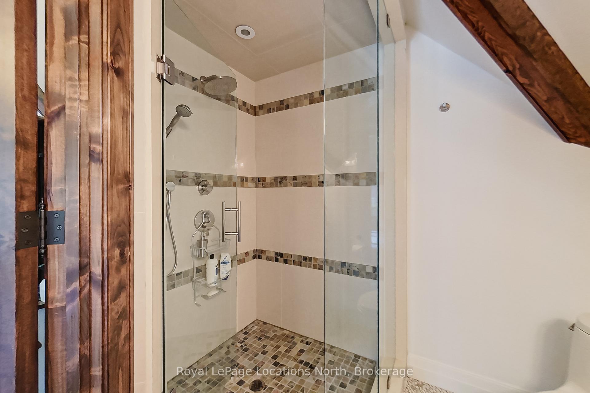 Photo 38 of 115 Ellis Drive, Barrie, 400 East — HOMEH