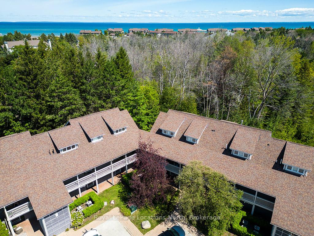 Front of 918 Cedar Pointe Court