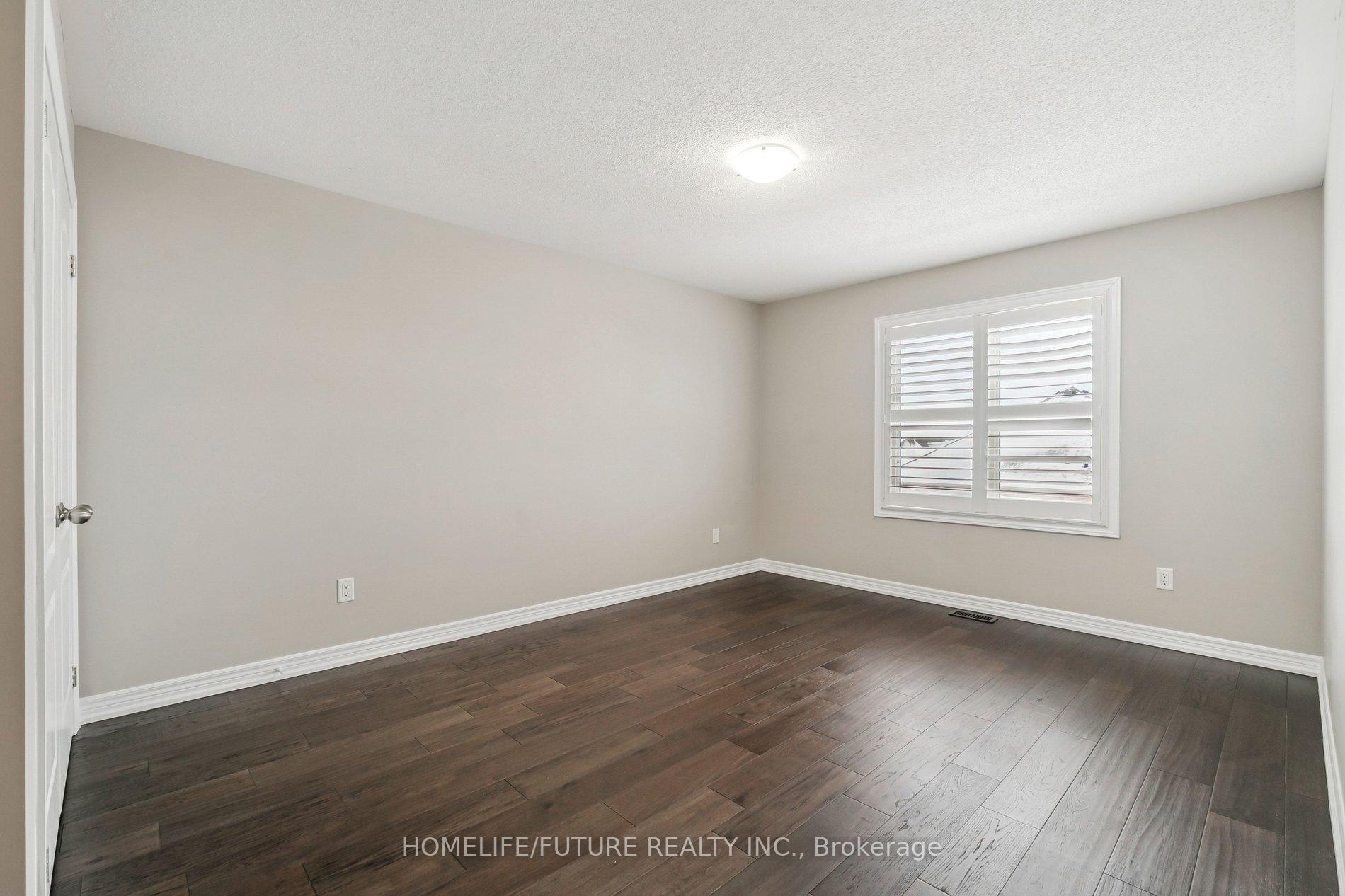Photo 21 of Unit Main & 2nd, 1399 Lormel Gate Avenue, Innisfil, Lefroy — HOMEH