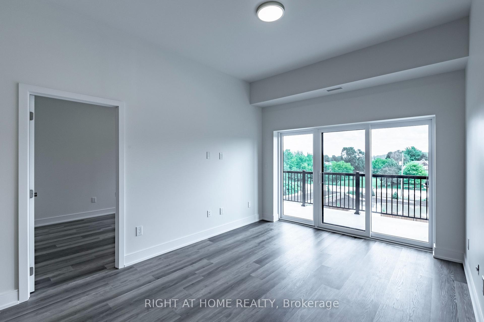 Photo 22 of Unit 321, 121 Mary Street, Clearview, Creemore — HOMEH