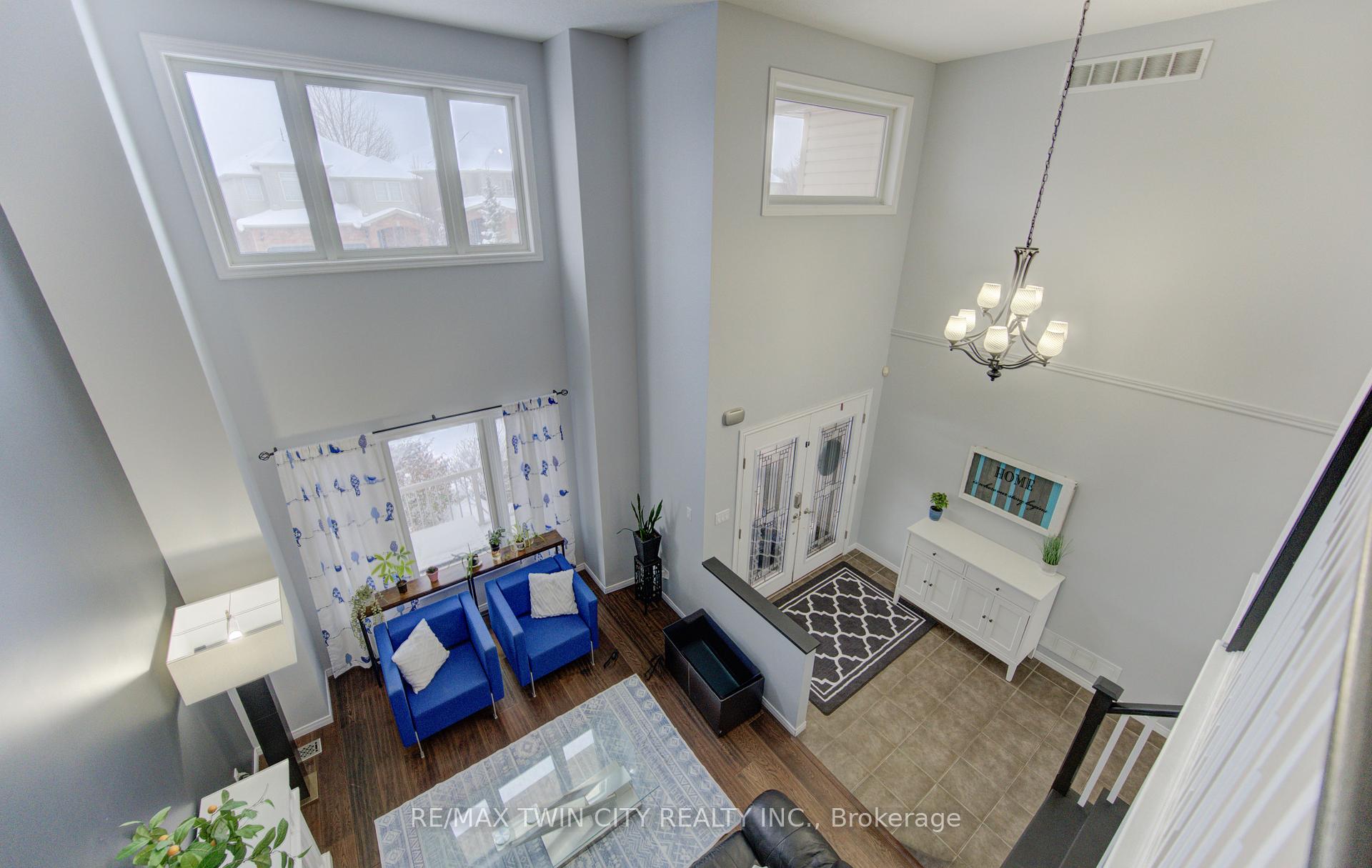 Photo 48 of 21 West Tree Drive, Waterloo, Breslau — HOMEH