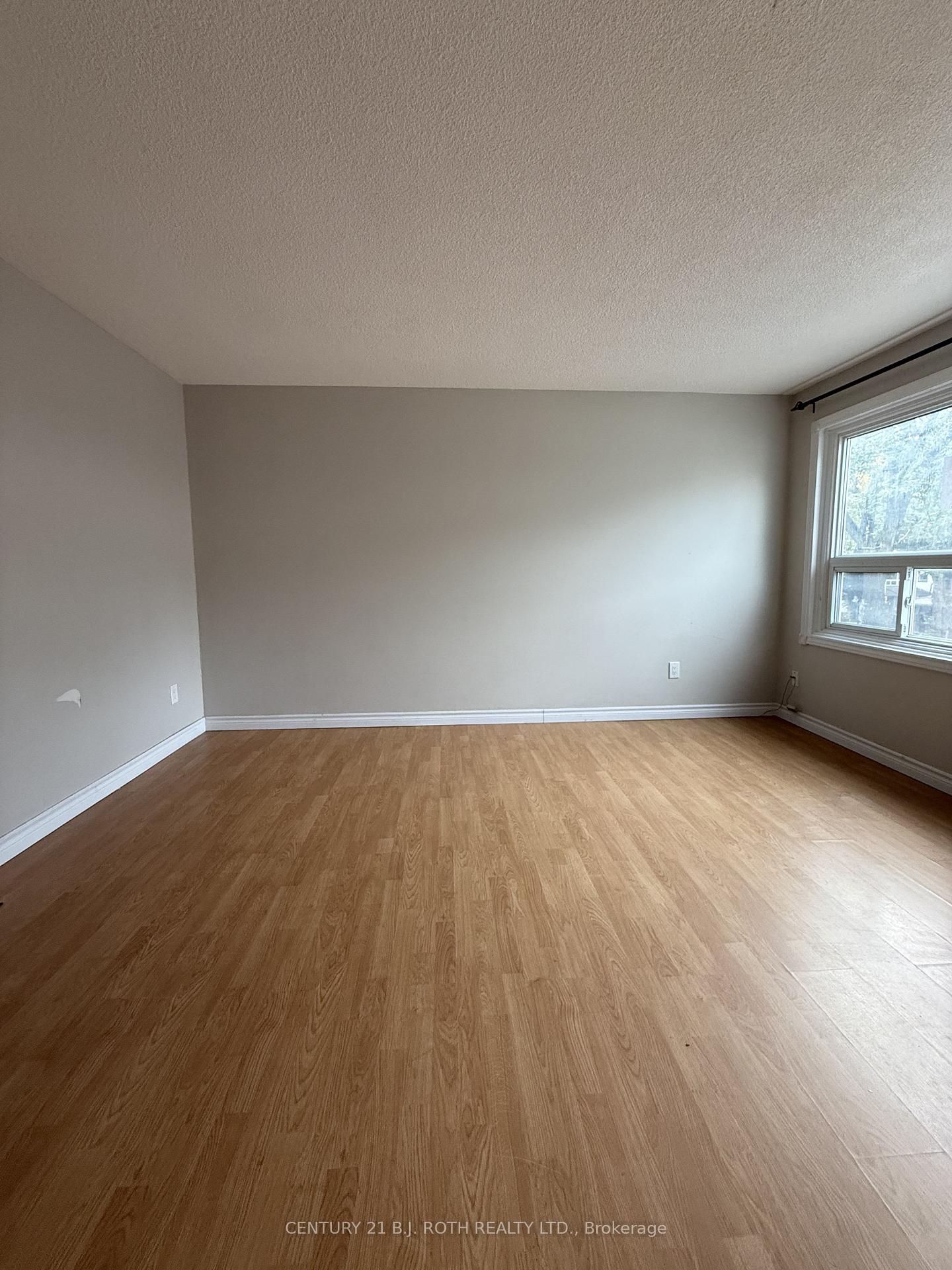 Photo 13 of Unit A7, 63 Ferris Lane, Barrie, Cundles East — HOMEH