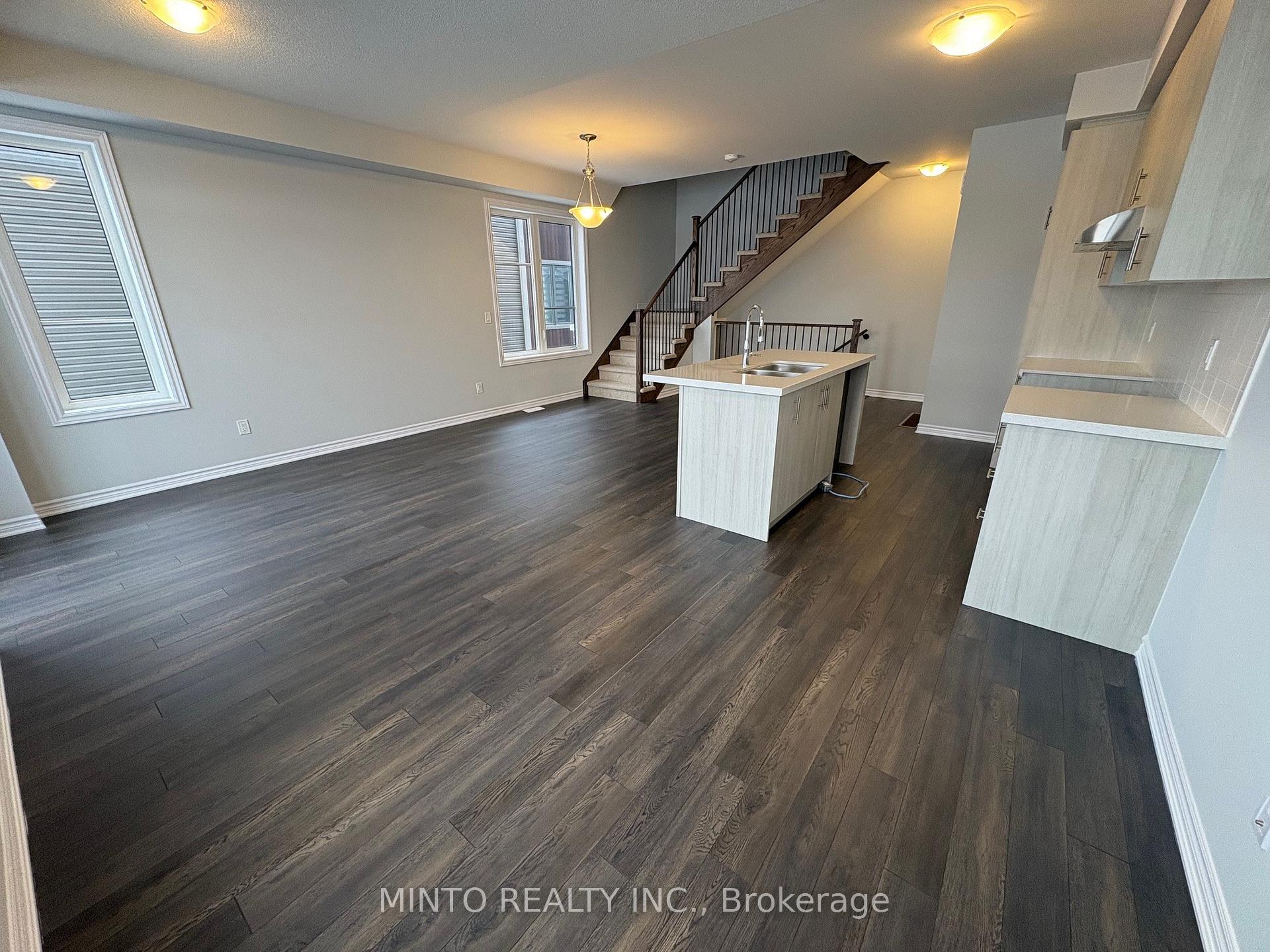 Photo 2 of 1196 Greentree Path, Oshawa, Kedron — HOMEH