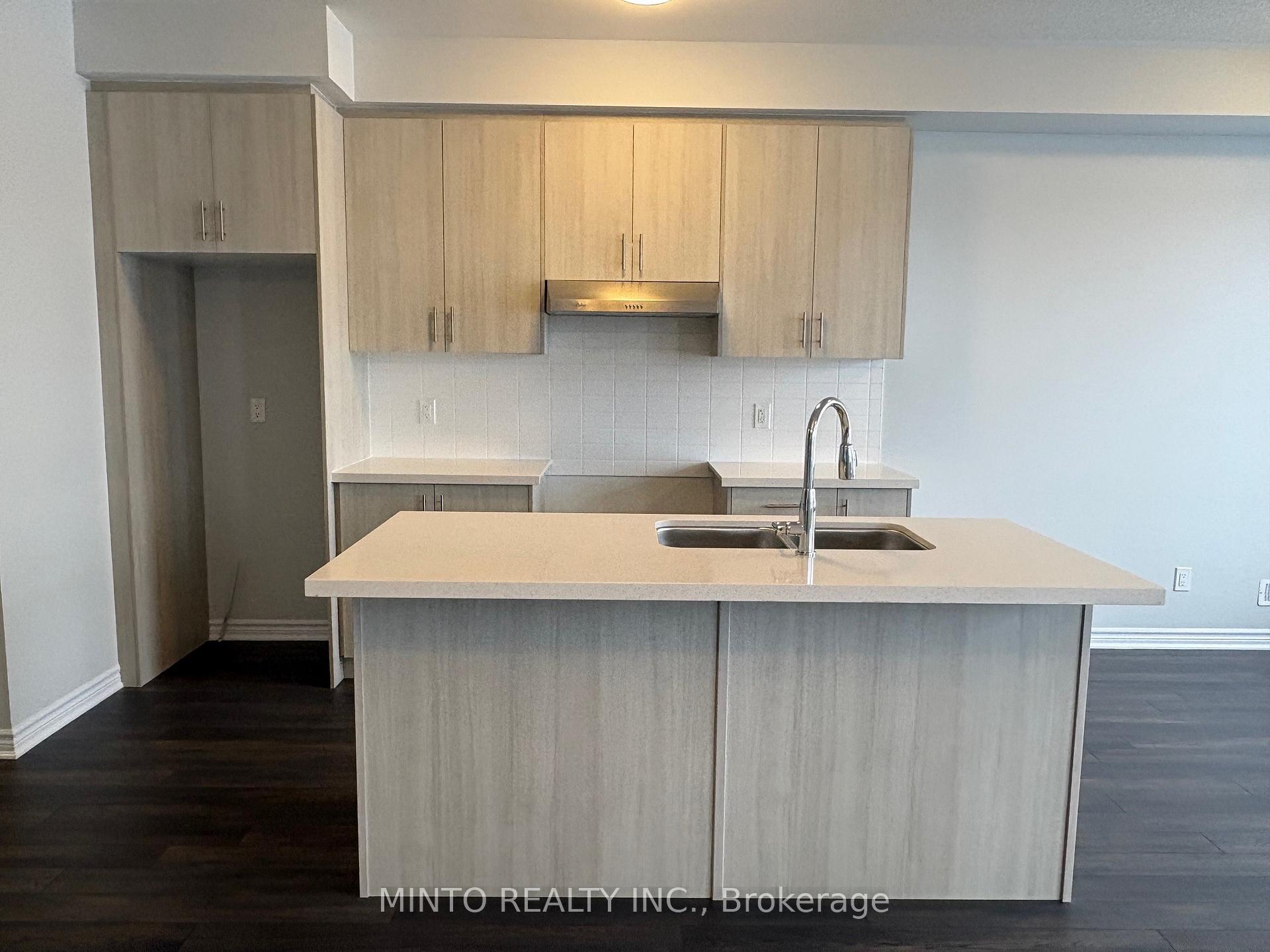 Photo 8 of 1196 Greentree Path, Oshawa, Kedron — HOMEH