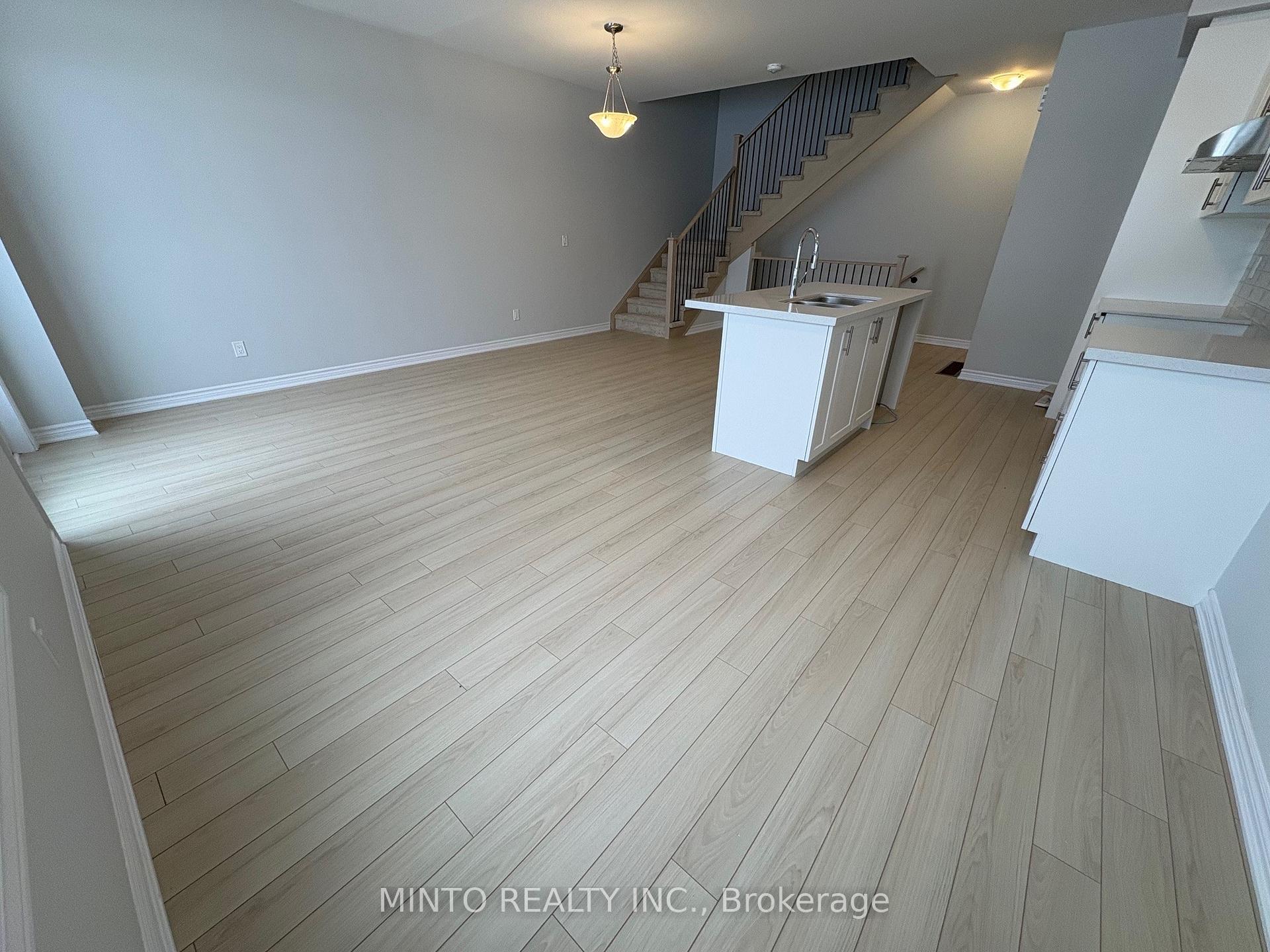 Photo 4 of 1200 Greentree Path, Oshawa, Kedron — HOMEH
