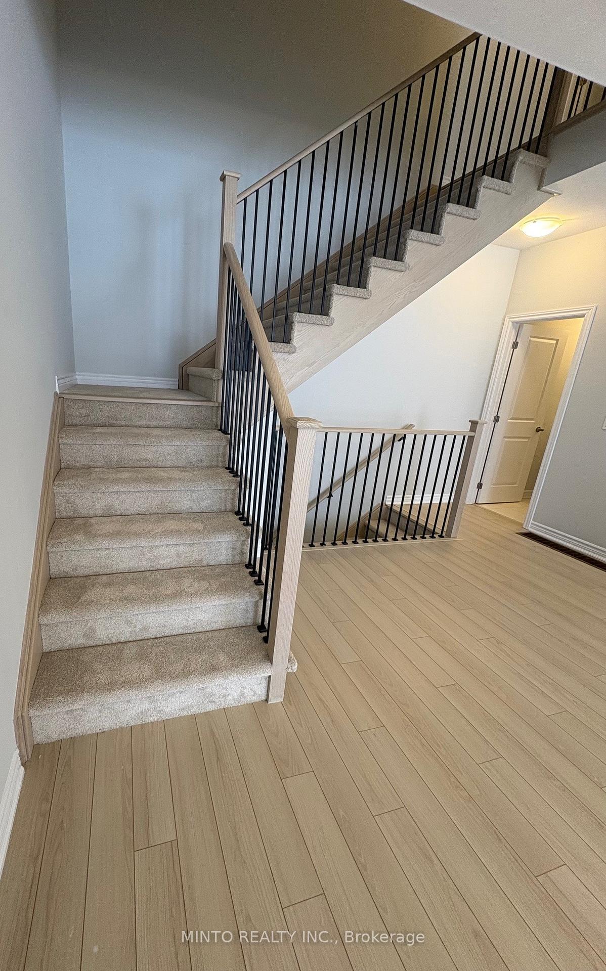 Photo 9 of 1200 Greentree Path, Oshawa, Kedron — HOMEH