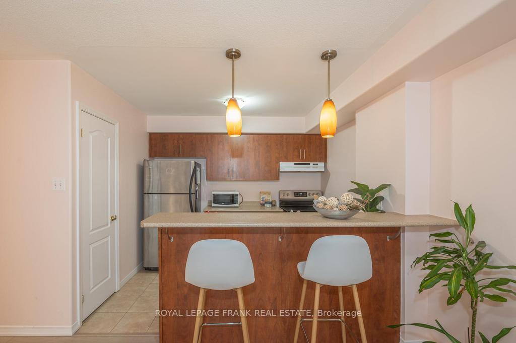 Photo 17 of Unit 102, 300 Spillsbury Drive, Peterborough, Otonabee Ward 1 — HOMEH