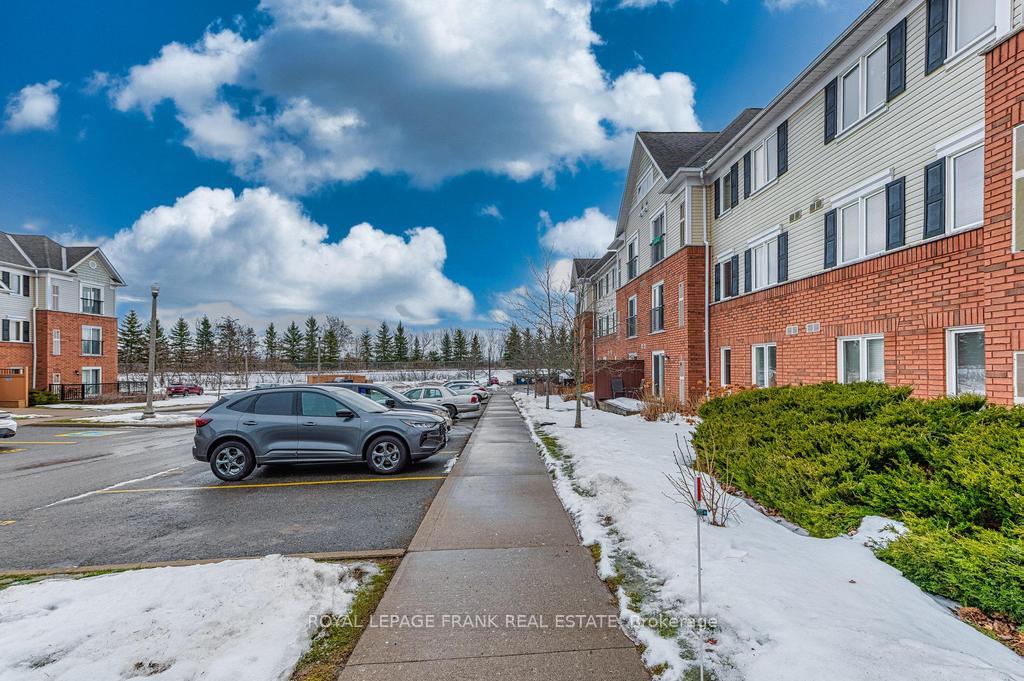 Photo 20 of Unit 102, 300 Spillsbury Drive, Peterborough, Otonabee Ward 1 — HOMEH