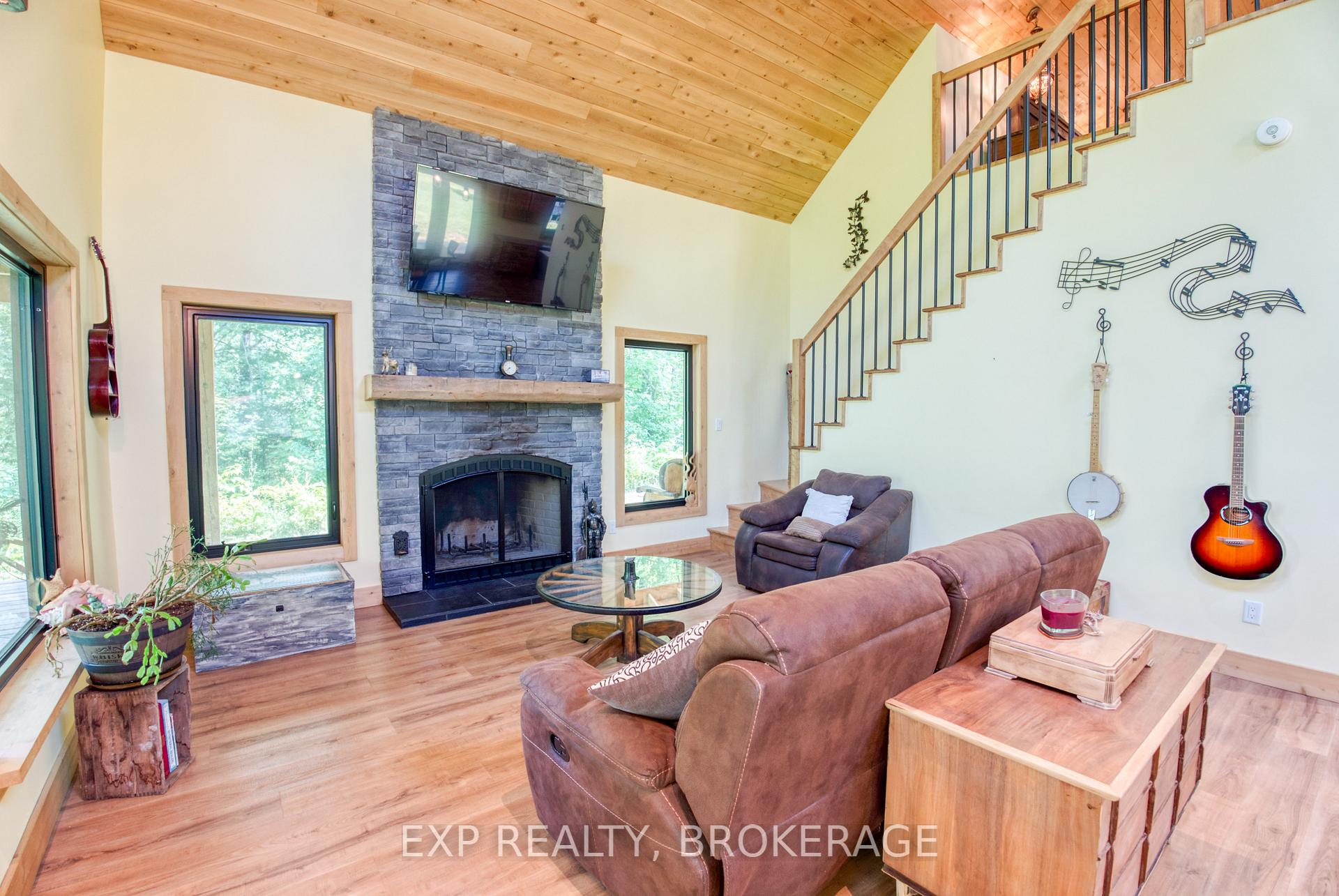 Photo 13 of 1249 Waters Edge Lane, Frontenac, Frontenac Centre — HOMEH
