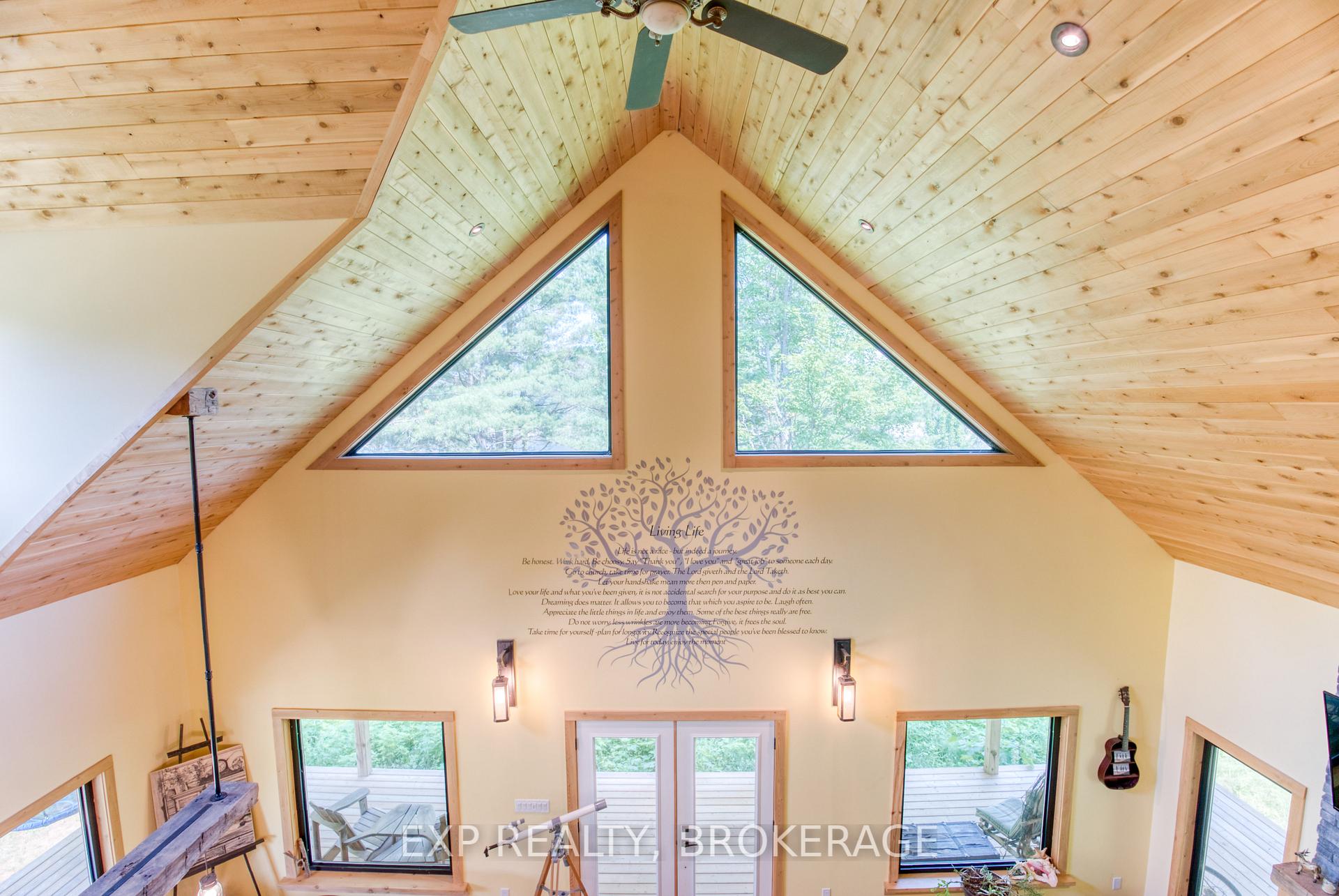 Photo 5 of 1249 Waters Edge Lane, Frontenac, Frontenac Centre — HOMEH