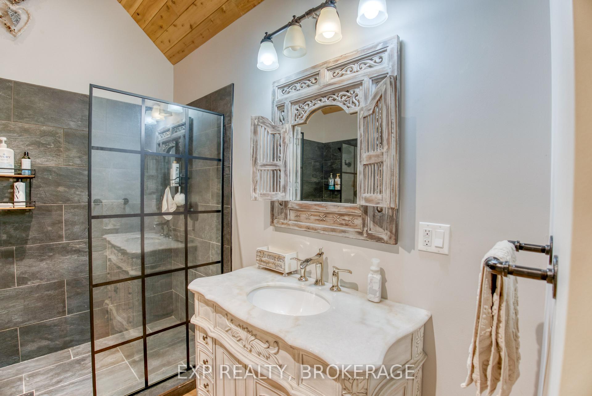 Photo 21 of 1249 Waters Edge Lane, Frontenac, Frontenac Centre — HOMEH