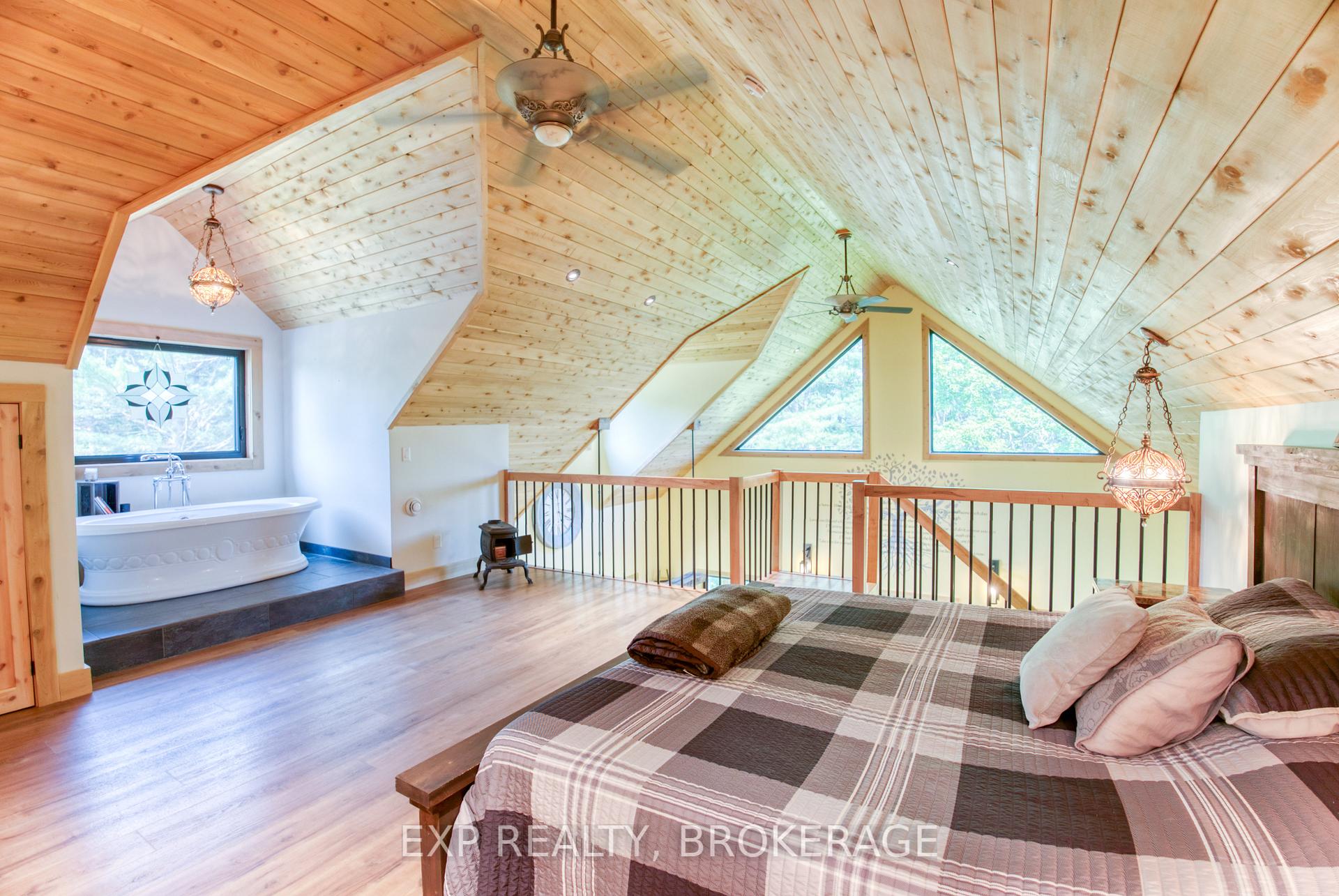 Photo 8 of 1249 Waters Edge Lane, Frontenac, Frontenac Centre — HOMEH