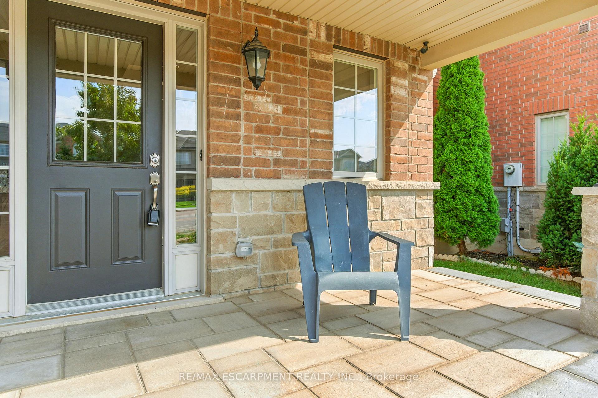 Photo 3 of 4620 Thomas Alton Boulevard, Burlington, Alton — HOMEH