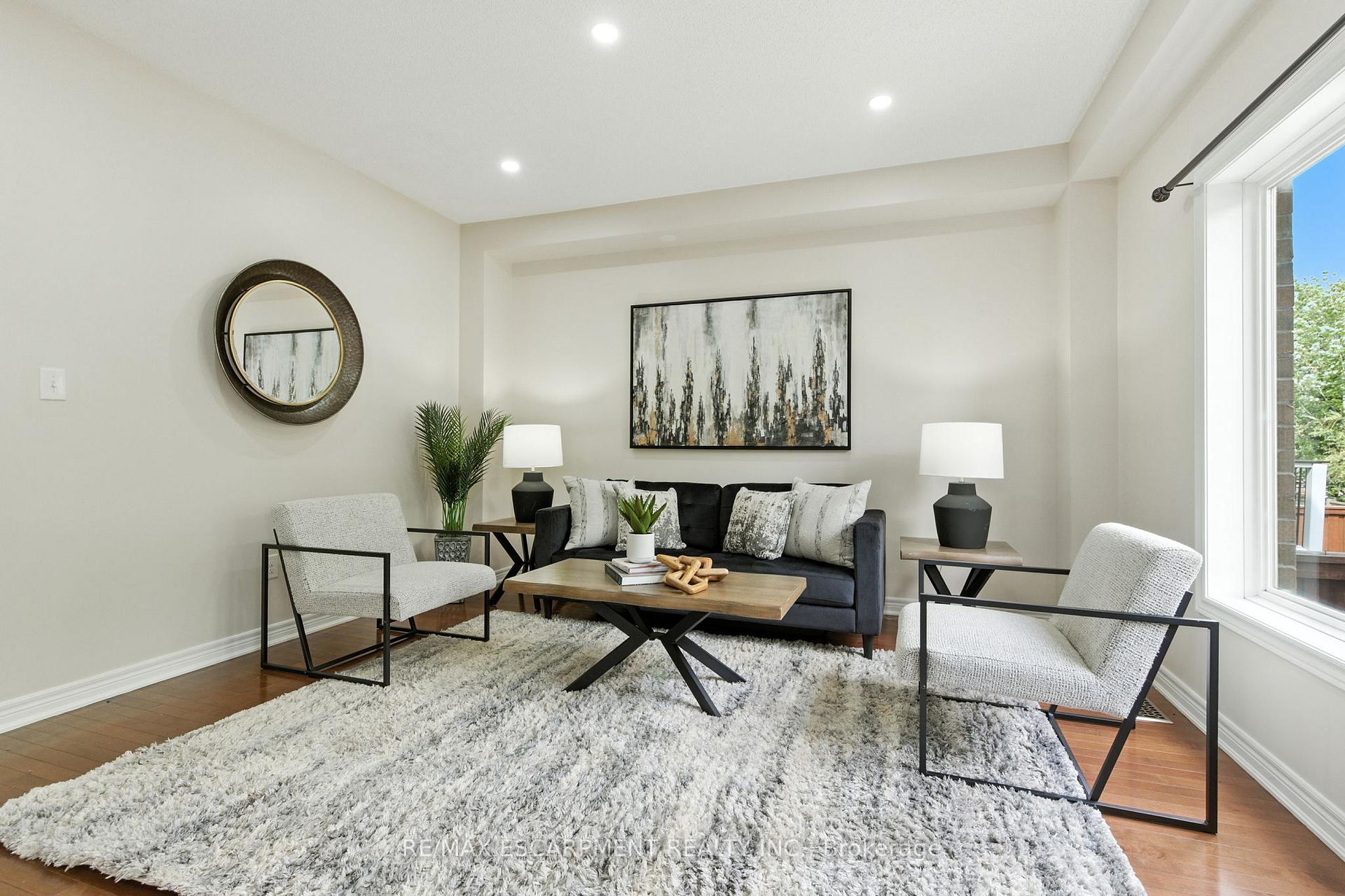 Photo 6 of 4620 Thomas Alton Boulevard, Burlington, Alton — HOMEH