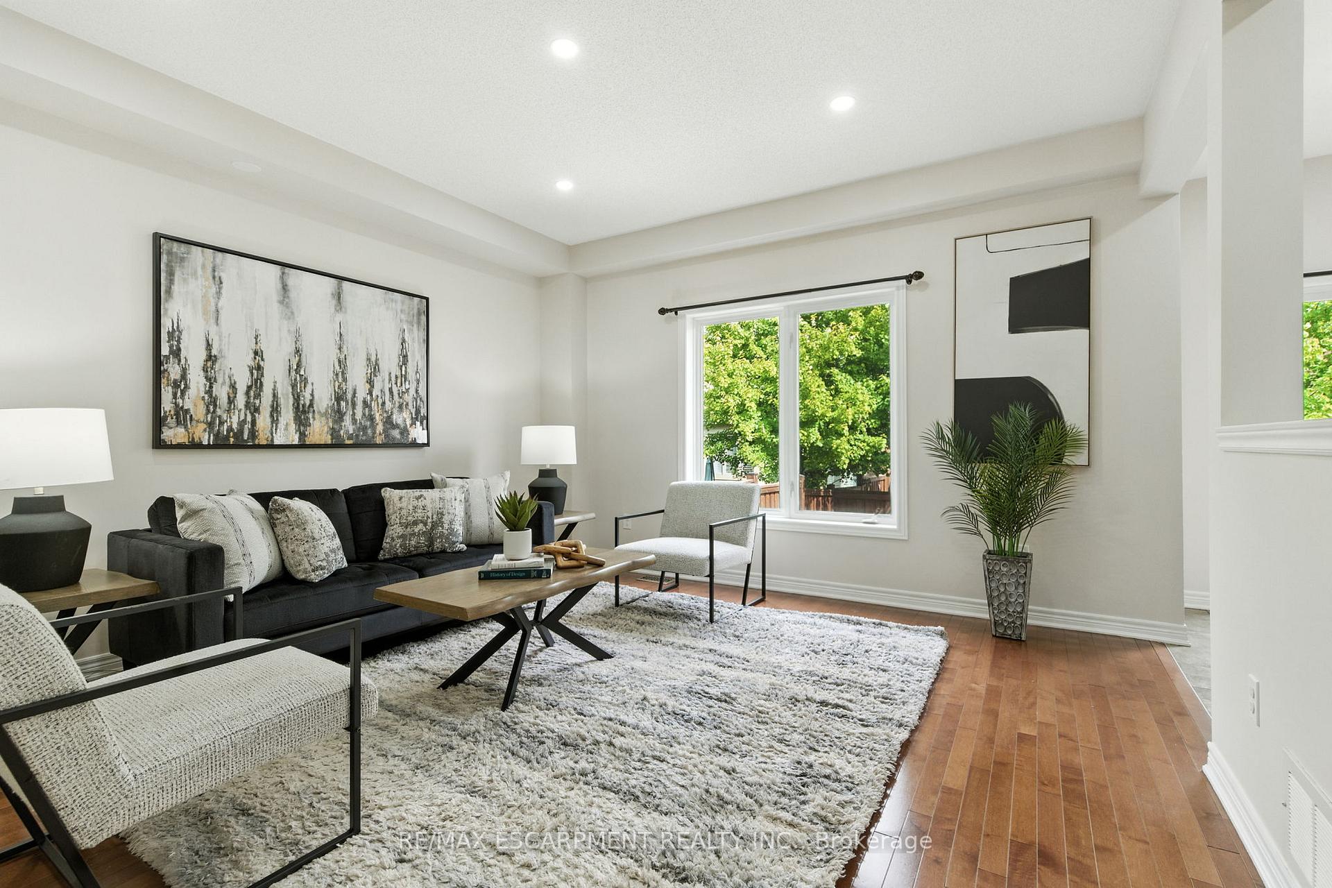 Photo 8 of 4620 Thomas Alton Boulevard, Burlington, Alton — HOMEH