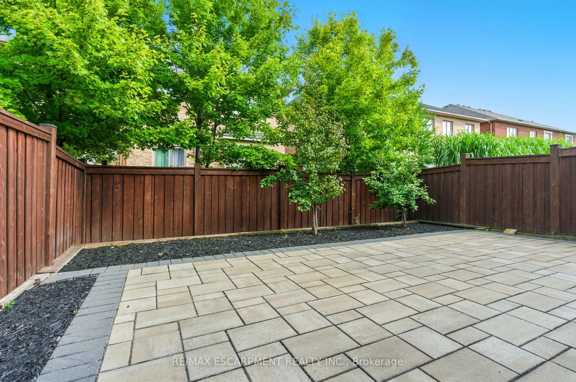 Photo 40 of 4620 Thomas Alton Boulevard, Burlington, Alton — HOMEH