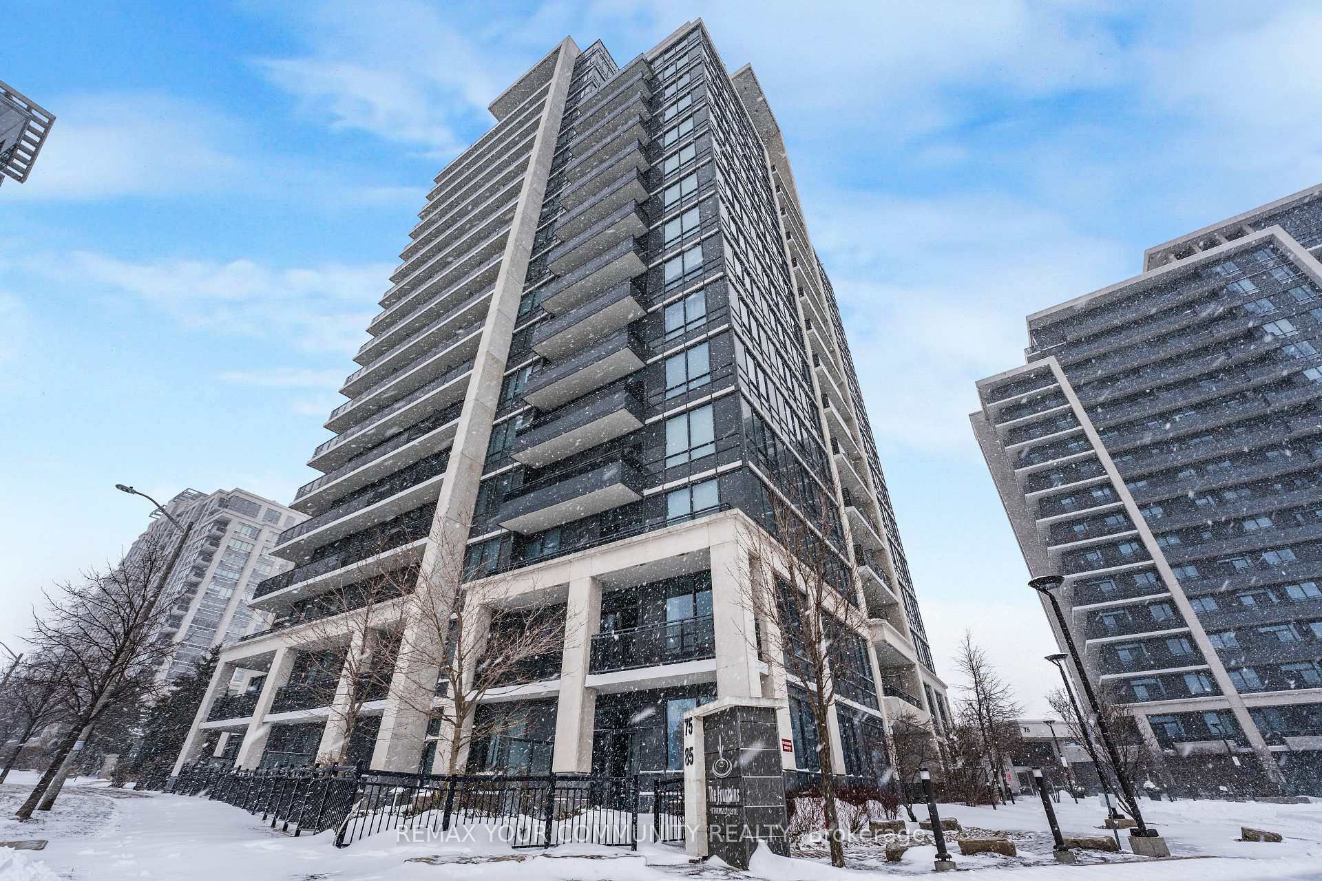 Photo 1 of Unit 108, 75 North Park Road, Vaughan, Beverley Glen — HOMEH