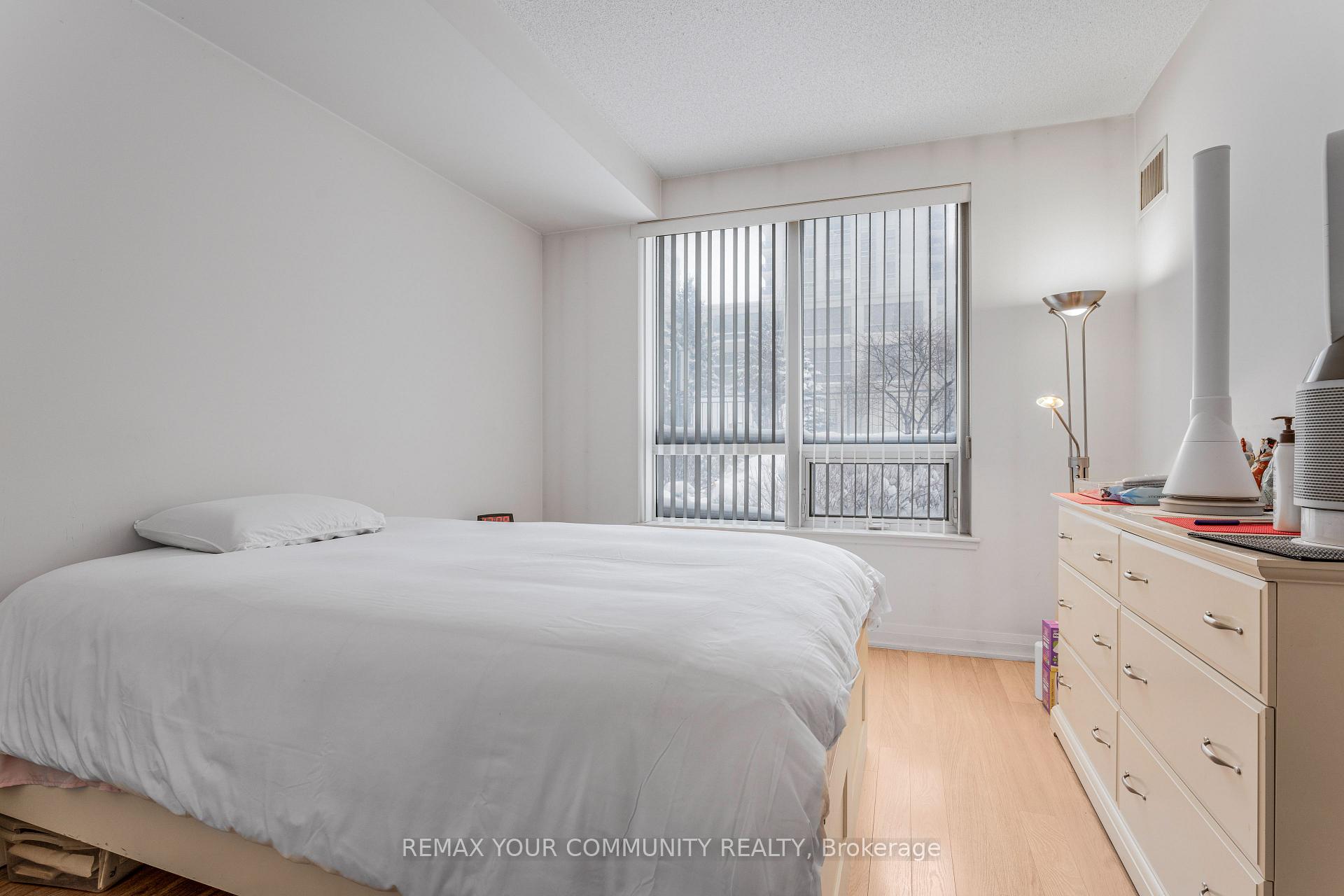 Photo 12 of Unit 108, 75 North Park Road, Vaughan, Beverley Glen — HOMEH