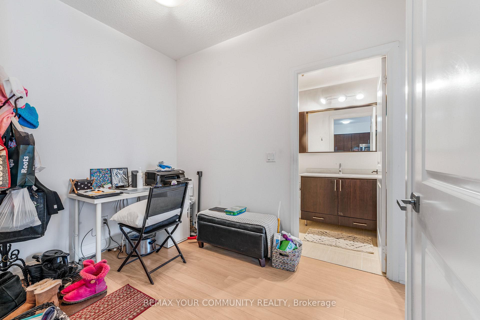 Photo 9 of Unit 108, 75 North Park Road, Vaughan, Beverley Glen — HOMEH