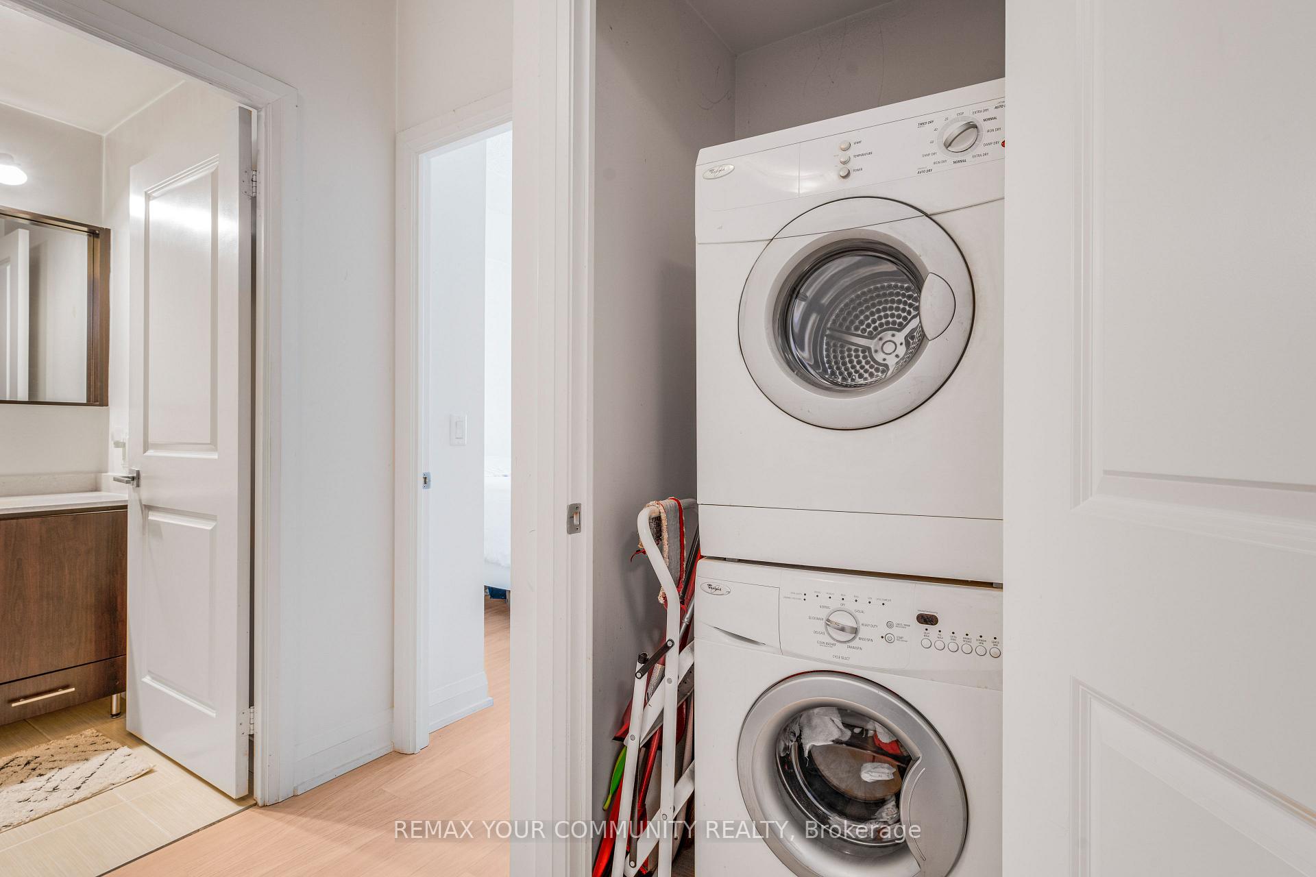 Photo 17 of Unit 108, 75 North Park Road, Vaughan, Beverley Glen — HOMEH