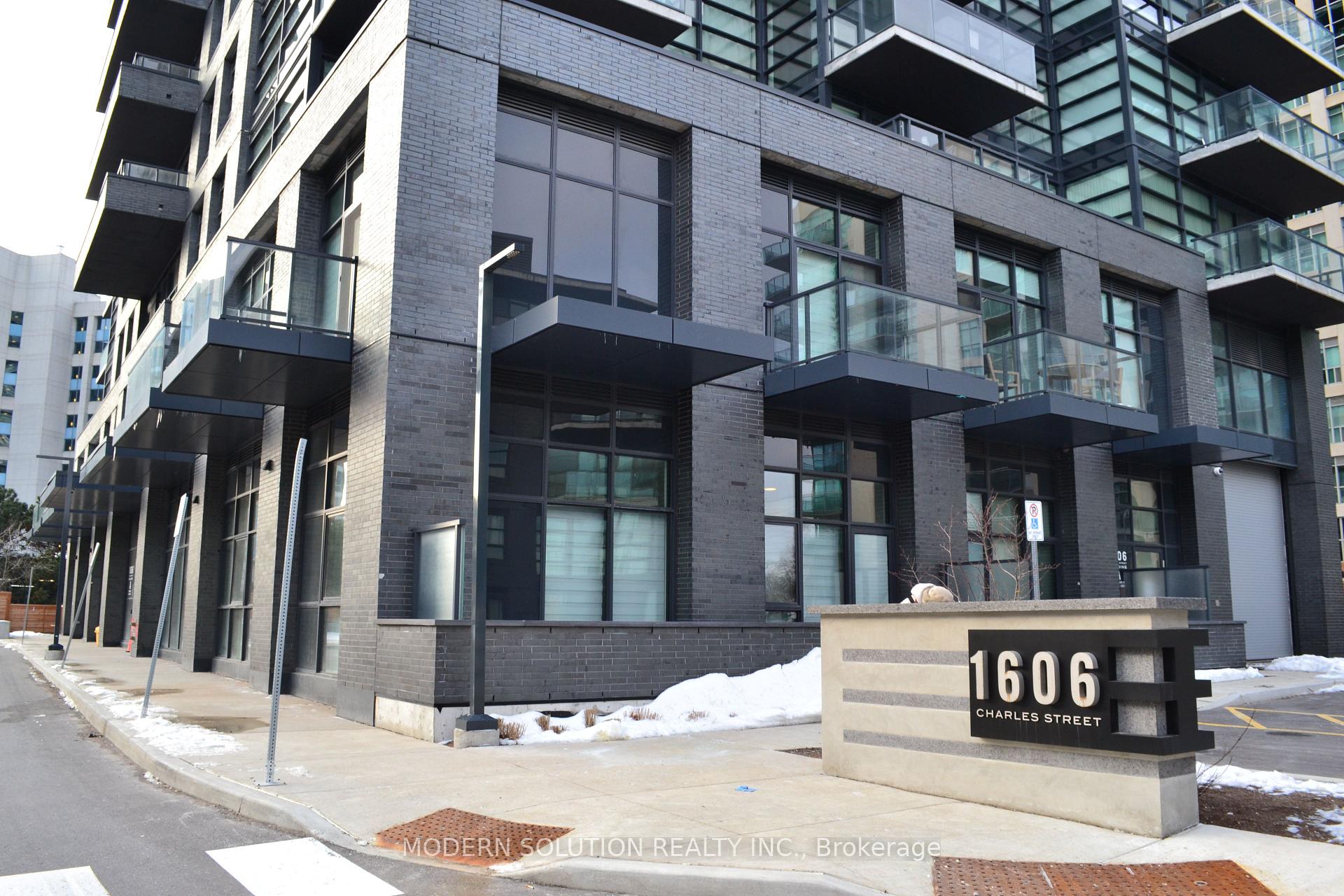 Front of Unit 103, 1606 Charles Street