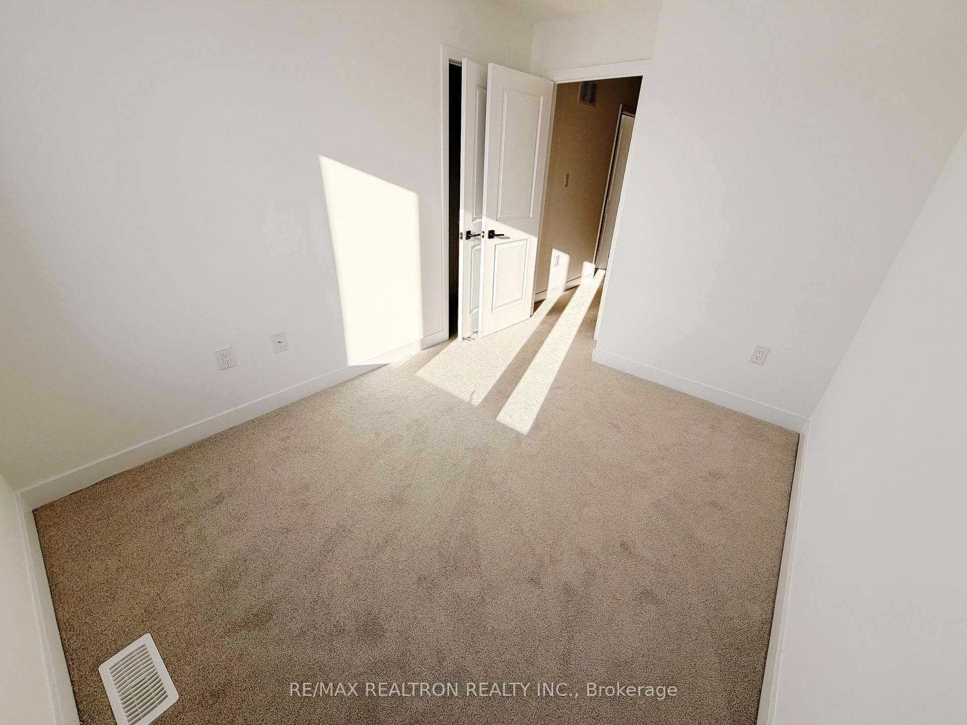 Photo 18 of 18 McAush Street, Barrie, Rural Barrie Southeast — HOMEH