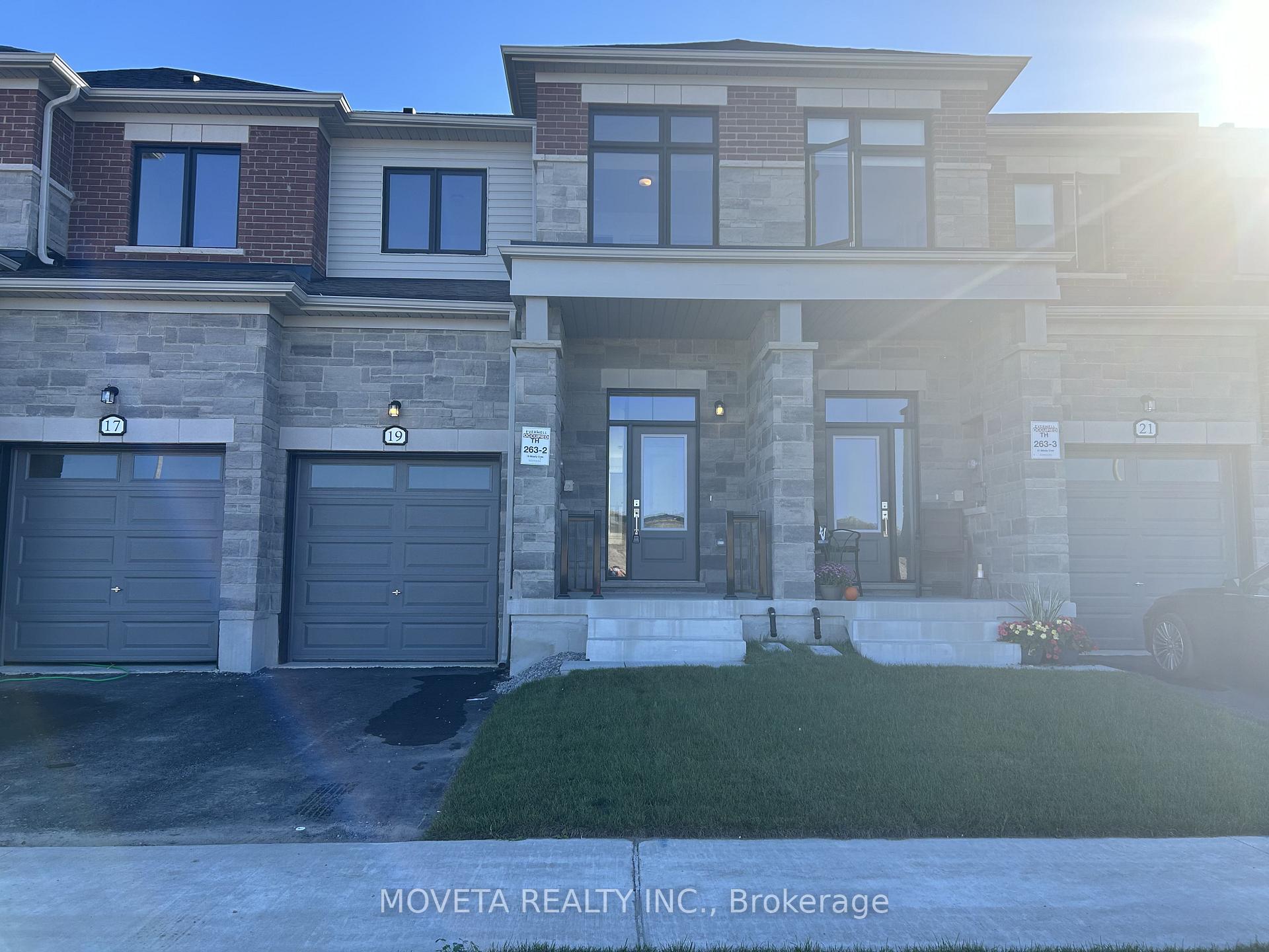 Photo 1 of 19 Milady Crescent, Barrie, Rural Barrie Southeast — HOMEH