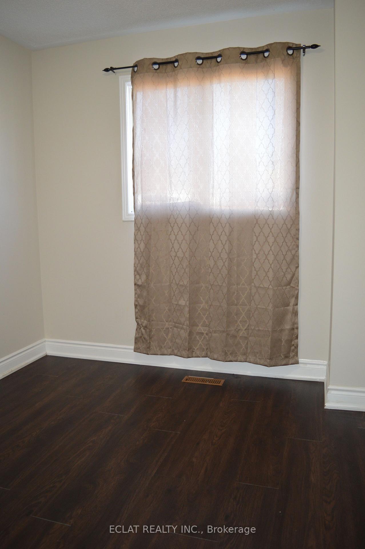 Photo 29 of 6 Dutch Crescent, Brampton, Fletcher's Creek South — HOMEH