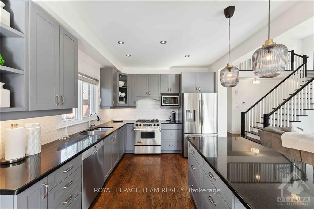 Photo 2 of 1027 Red Spruce Street, Ottawa, Riverside South/Gloucester Glen — HOMEH