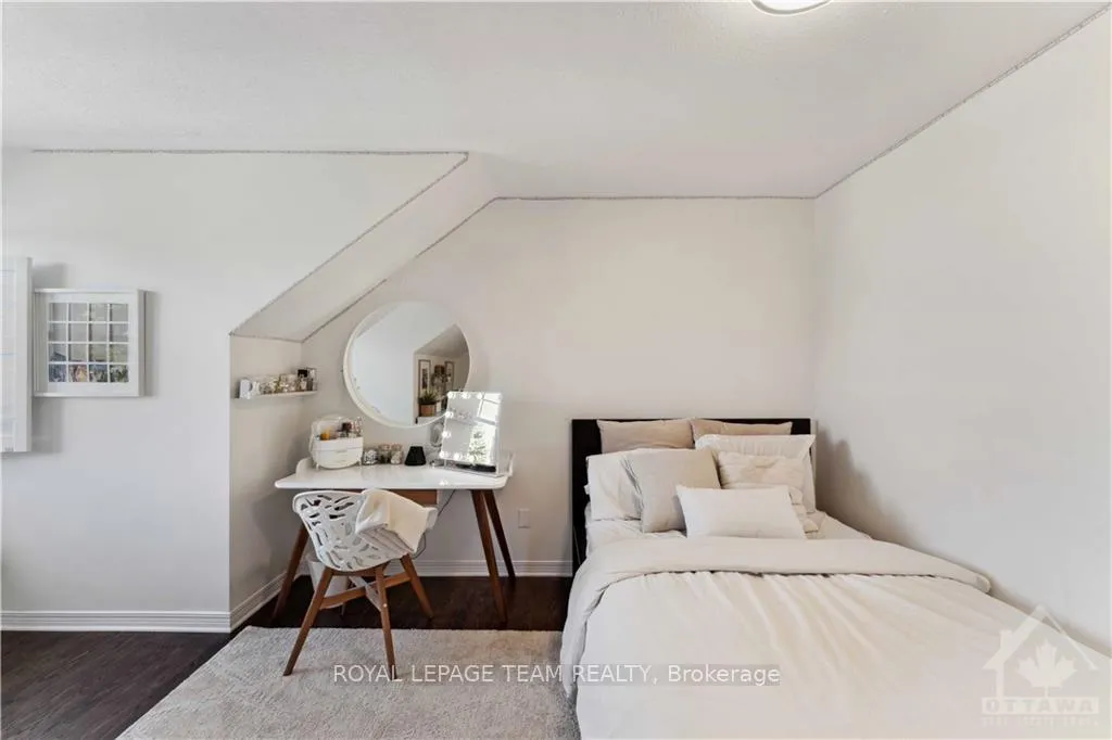 Photo 10 of 1027 Red Spruce Street, Ottawa, Riverside South/Gloucester Glen — HOMEH
