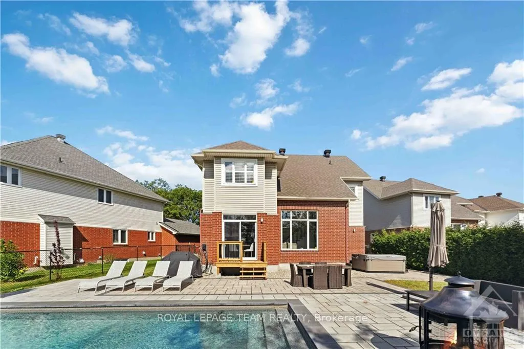 Photo 15 of 1027 Red Spruce Street, Ottawa, Riverside South/Gloucester Glen — HOMEH