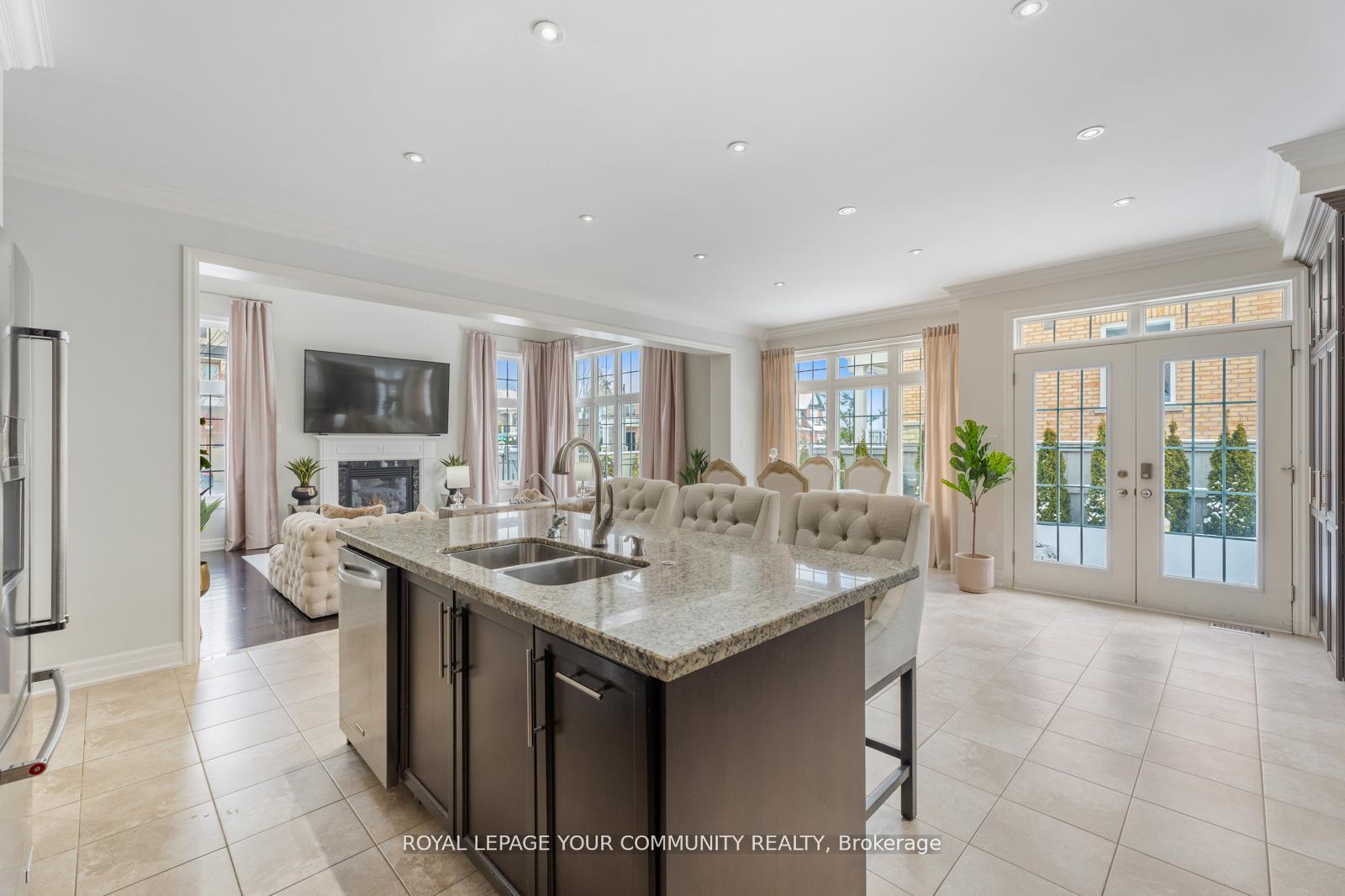 Photo 11 of 1 Terry View Crescent, King, King City — HOMEH
