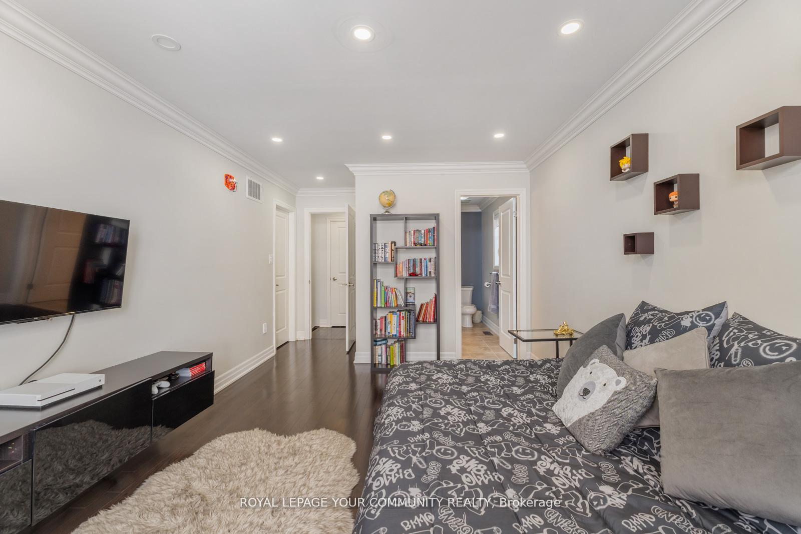 Photo 33 of 1 Terry View Crescent, King, King City — HOMEH