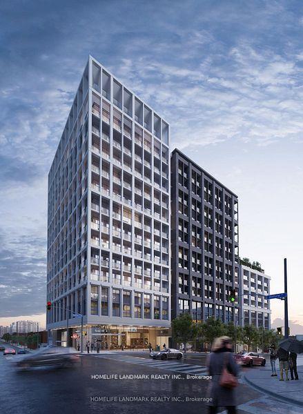 Front of Unit 606, 2020 Bathurst Street