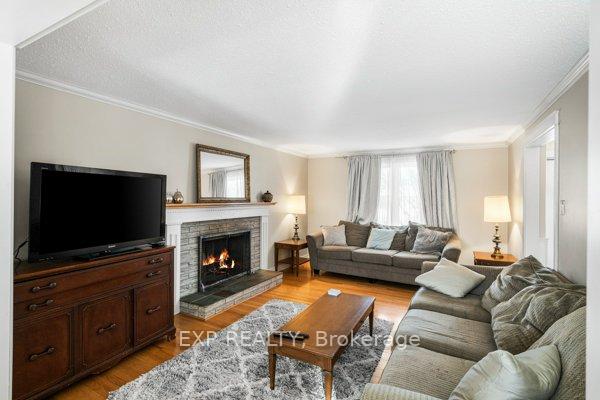 Photo 5 of 2389 Ogilvie Road E, Ottawa, Beacon Hill North — HOMEH
