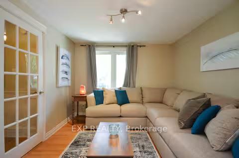 Photo 8 of 2389 Ogilvie Road E, Ottawa, Beacon Hill North — HOMEH