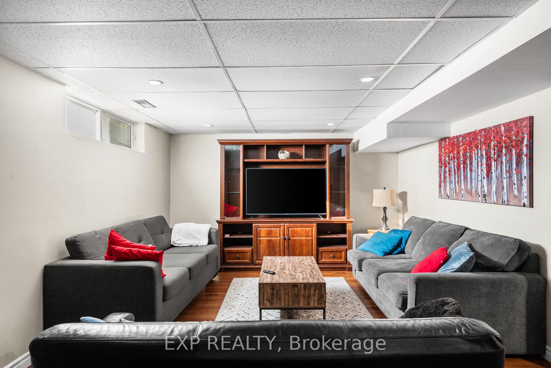Photo 30 of 2389 Ogilvie Road E, Ottawa, Beacon Hill North — HOMEH