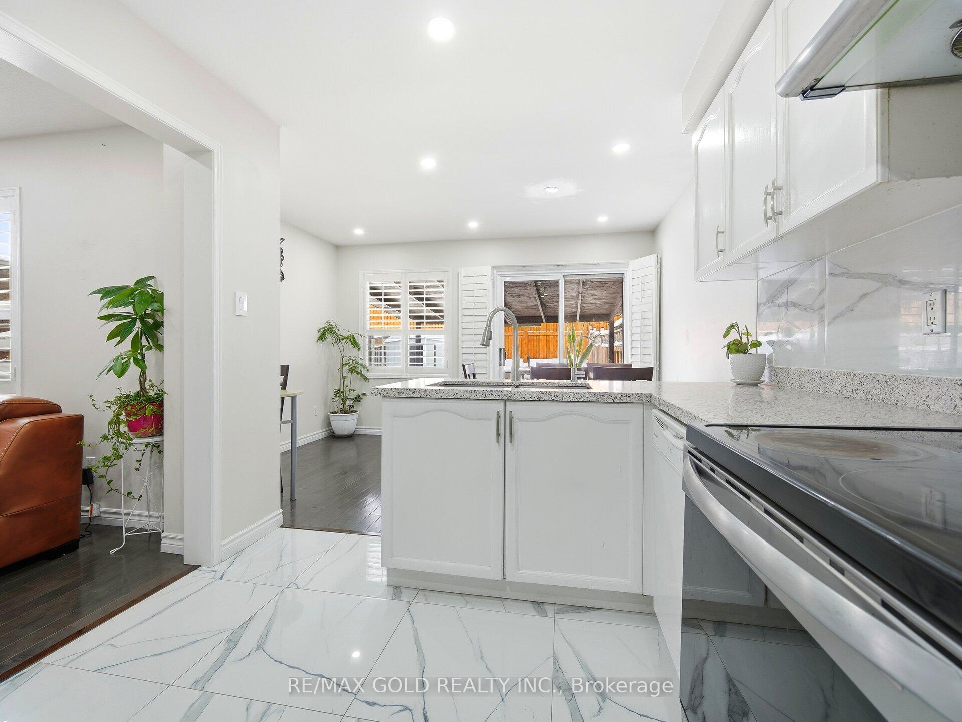 Photo 44 of 151 Clover Bloom Road, Brampton, Sandringham-Wellington — HOMEH