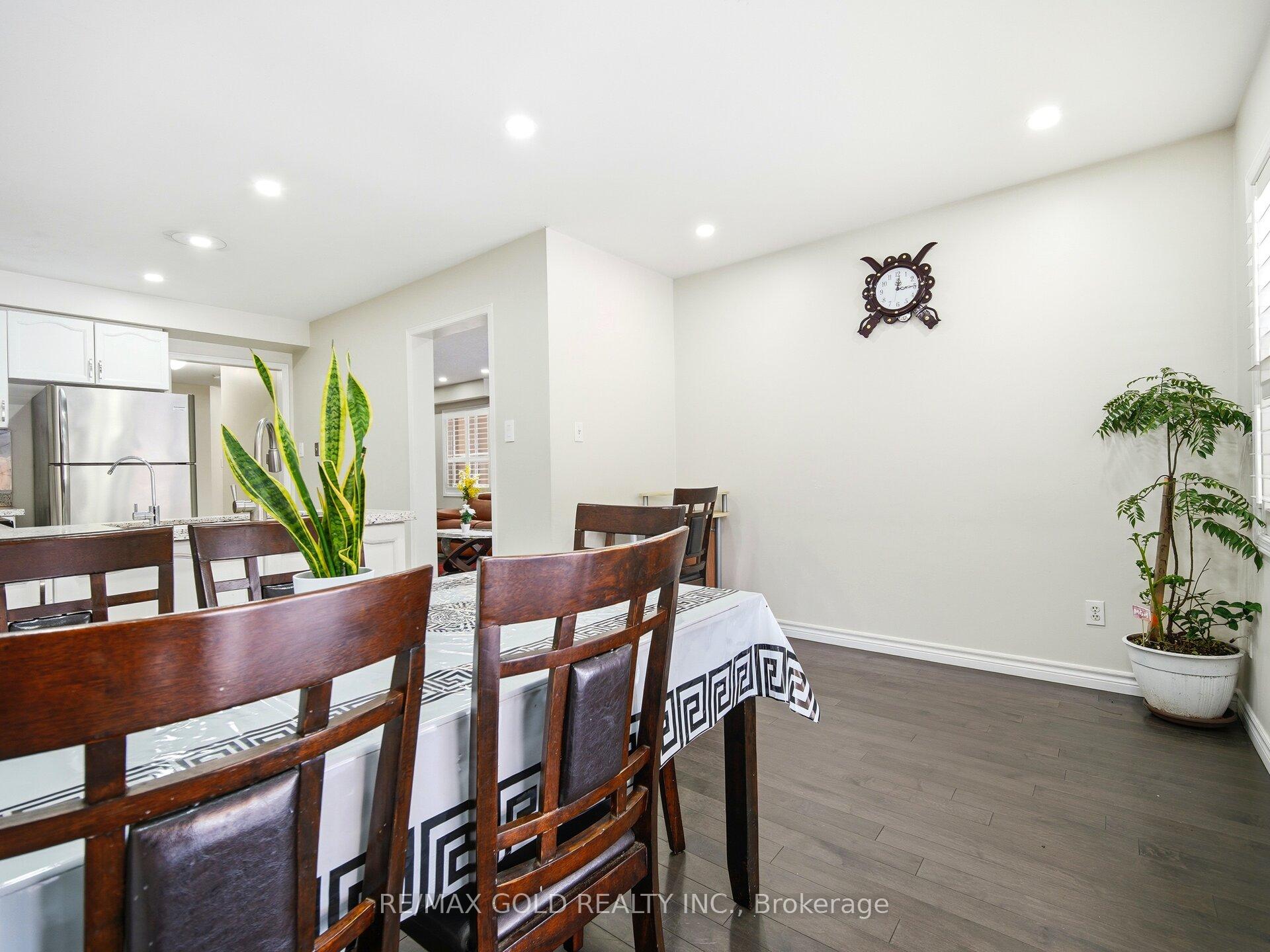 Photo 40 of 151 Clover Bloom Road, Brampton, Sandringham-Wellington — HOMEH